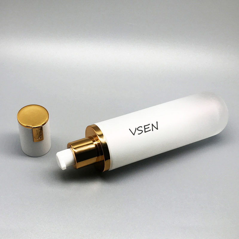 开云官方官网登录入口定制  白色化妆品瓶子(图3)